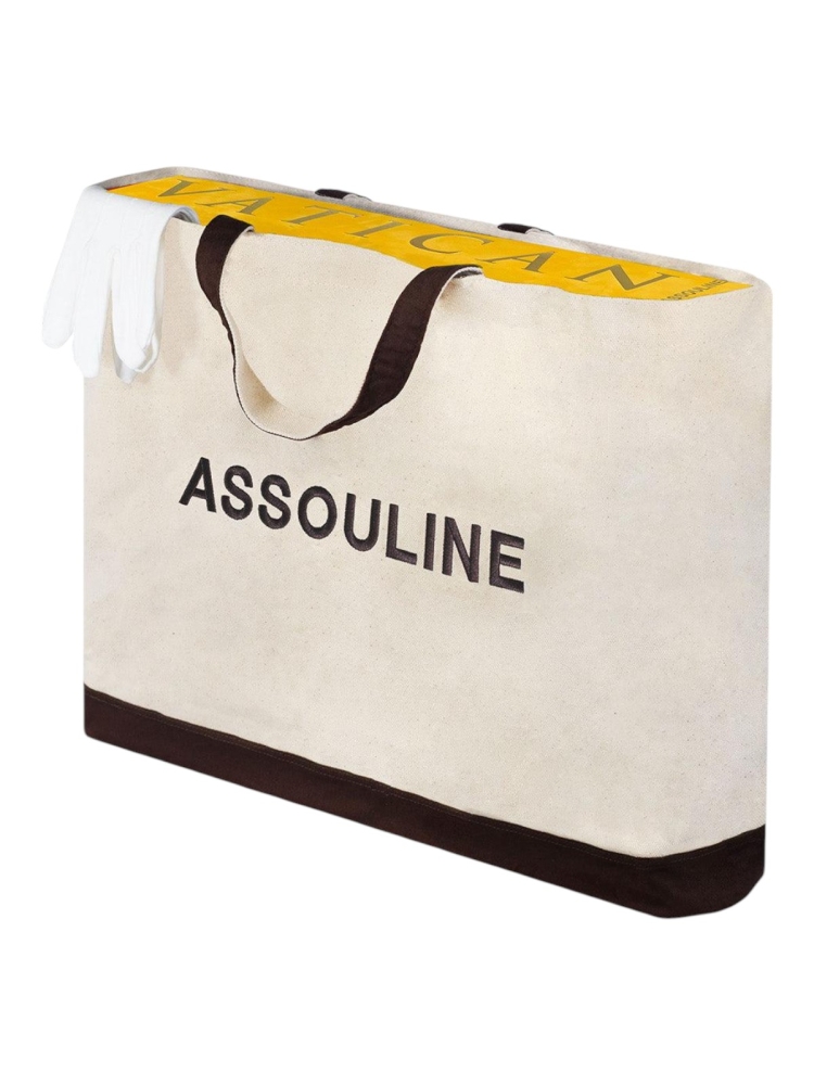 Assouline VATICAN: A PRIVATE VISIT TO A SECRET WORLD
