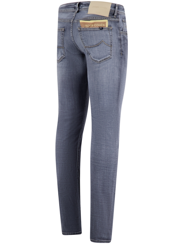 Jacob Cohën UMQE007 053 S4126 V2 700D