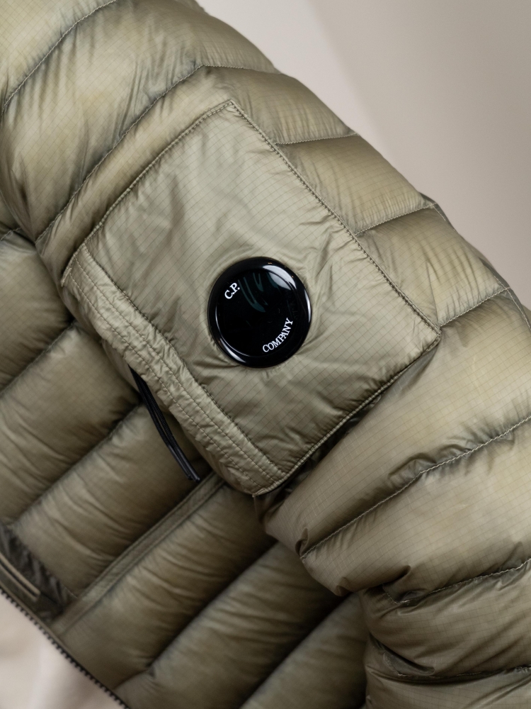 C.P. Company 19CMOW030A-110416A 356 FALLEN ROCK