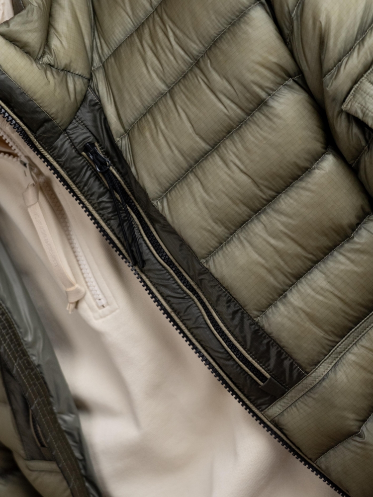 C.P. Company 19CMOW030A-110416A 356 FALLEN ROCK