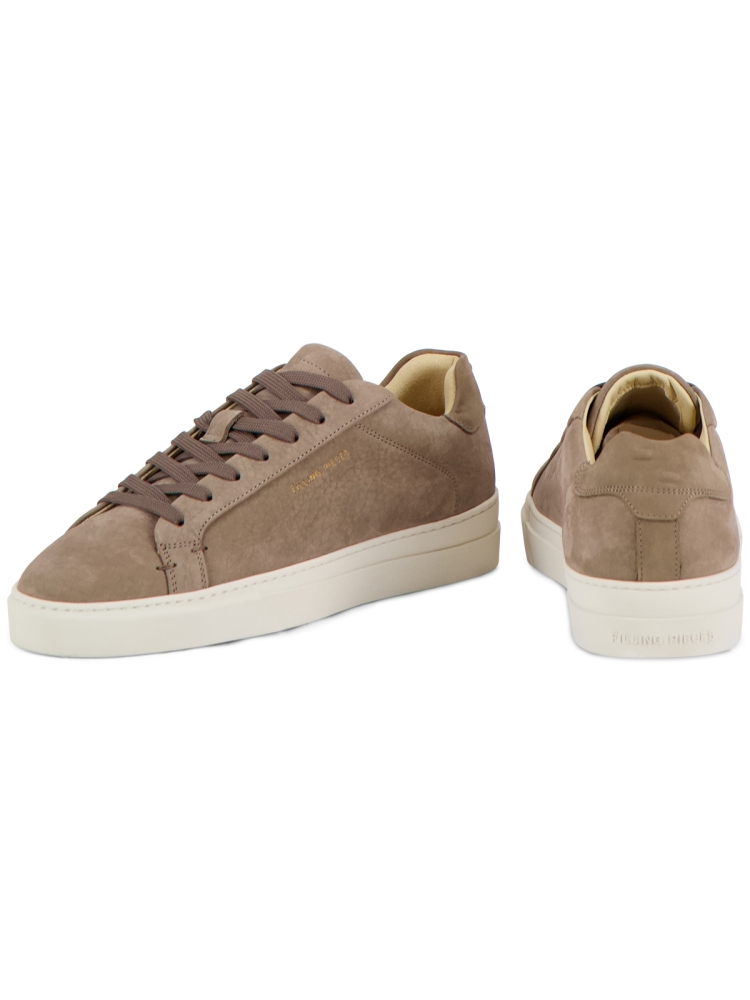Filling Pieces 122510307235 233