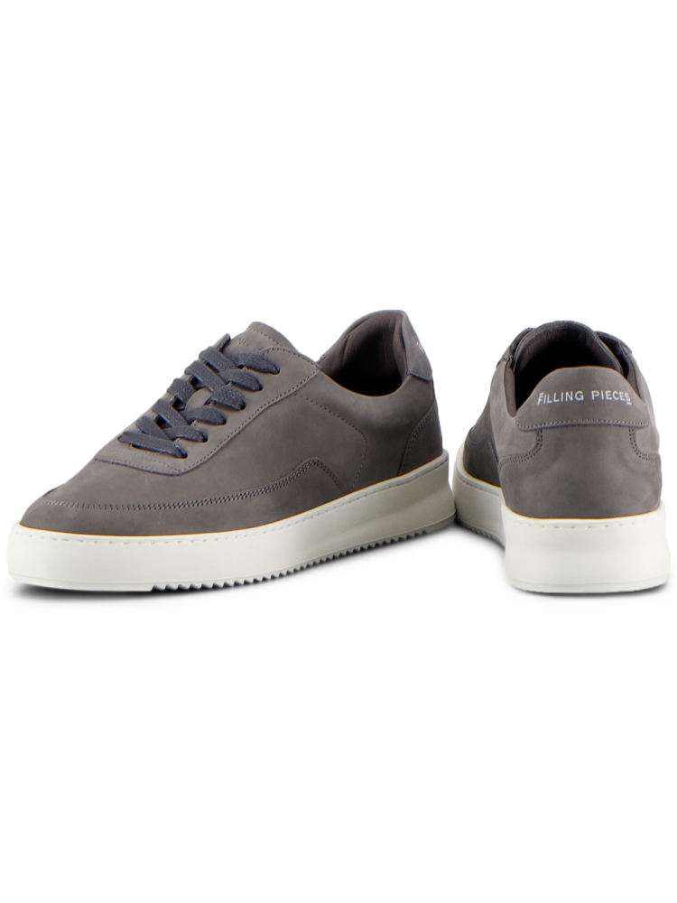 Filling Pieces 39922842002 2002 SHARK