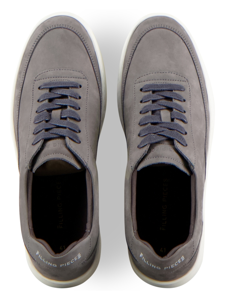 Filling Pieces 39922842002 2002 SHARK